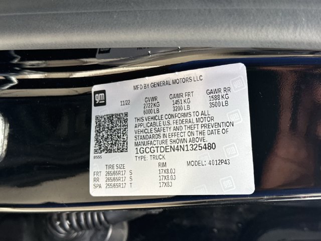 Used 2022 Chevrolet Colorado Z71 AWD/4WD image 32