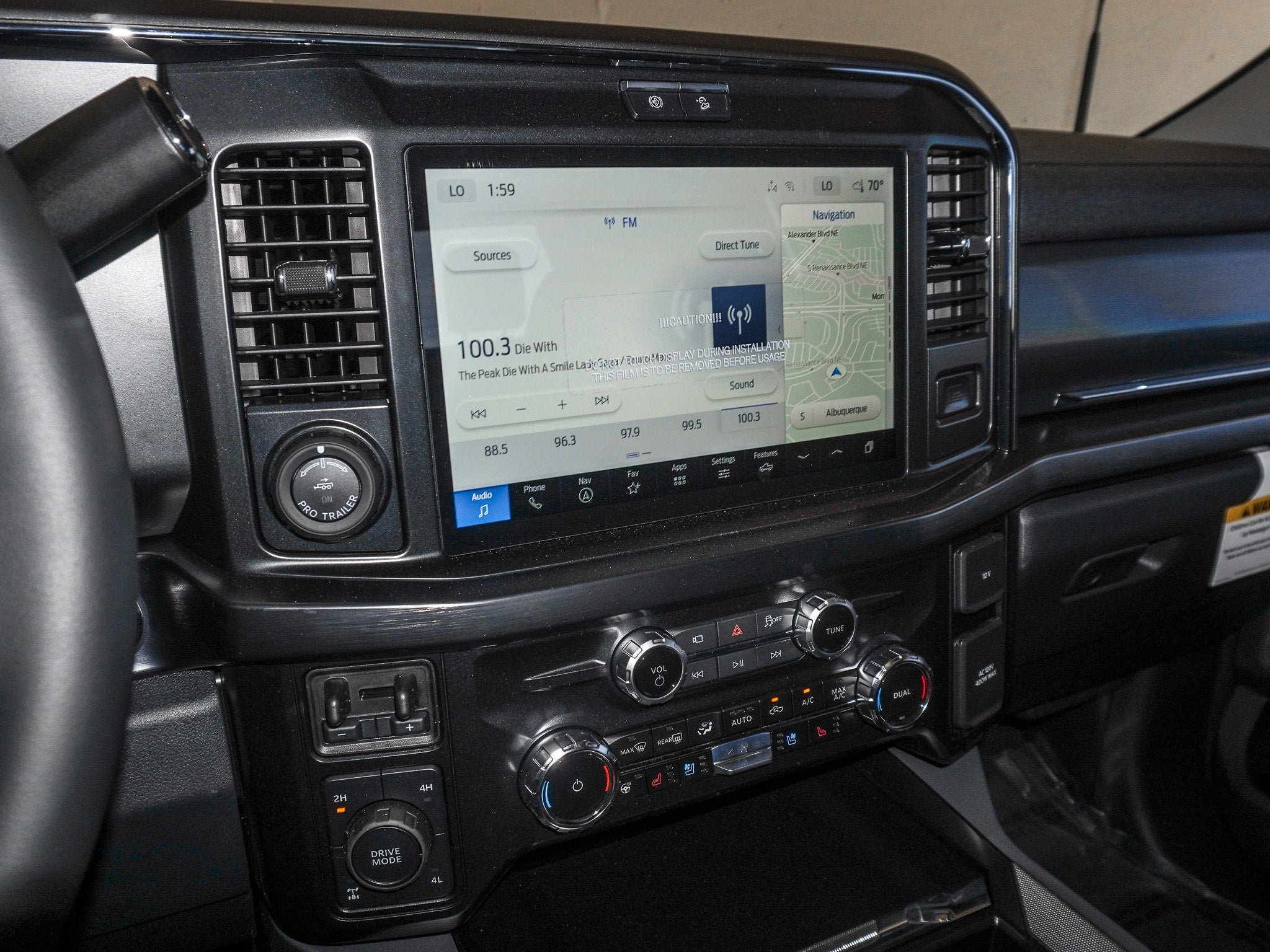 New 2026 Ford F250 Lariat w/ Black Appearance Package AWD/4WD image 30