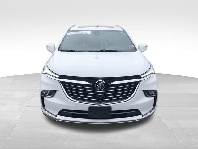 Used 2023 Buick Enclave Essence w/ Experience Buick Package AWD/4WD image 3