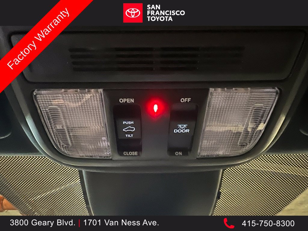 Used 2023 Honda Odyssey Sport image 27