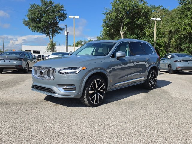 Used 2023 Volvo XC90 B6 Plus w/ Protection Package Premier AWD/4WD image 4