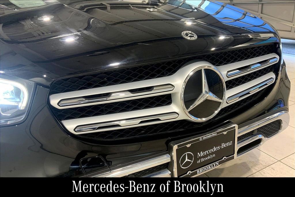 Used 2021 Mercedes-Benz GLC 300 4MATIC image 31