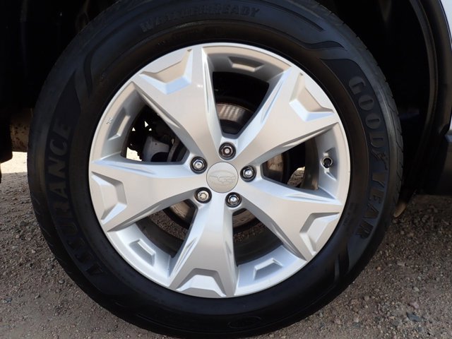 Used 2015 Subaru Forester 2.5i Premium image 7