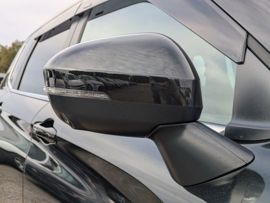 New 2026 Mitsubishi Outlander SE FWD image 11