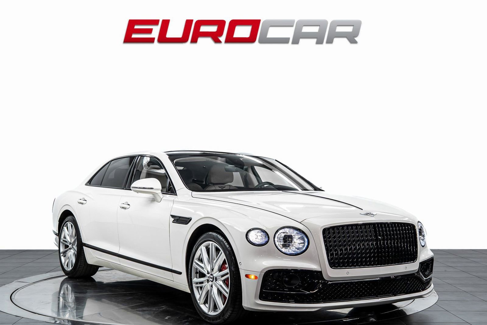 Used 2023 Bentley Flying Spur V8 AWD/4WD image 7