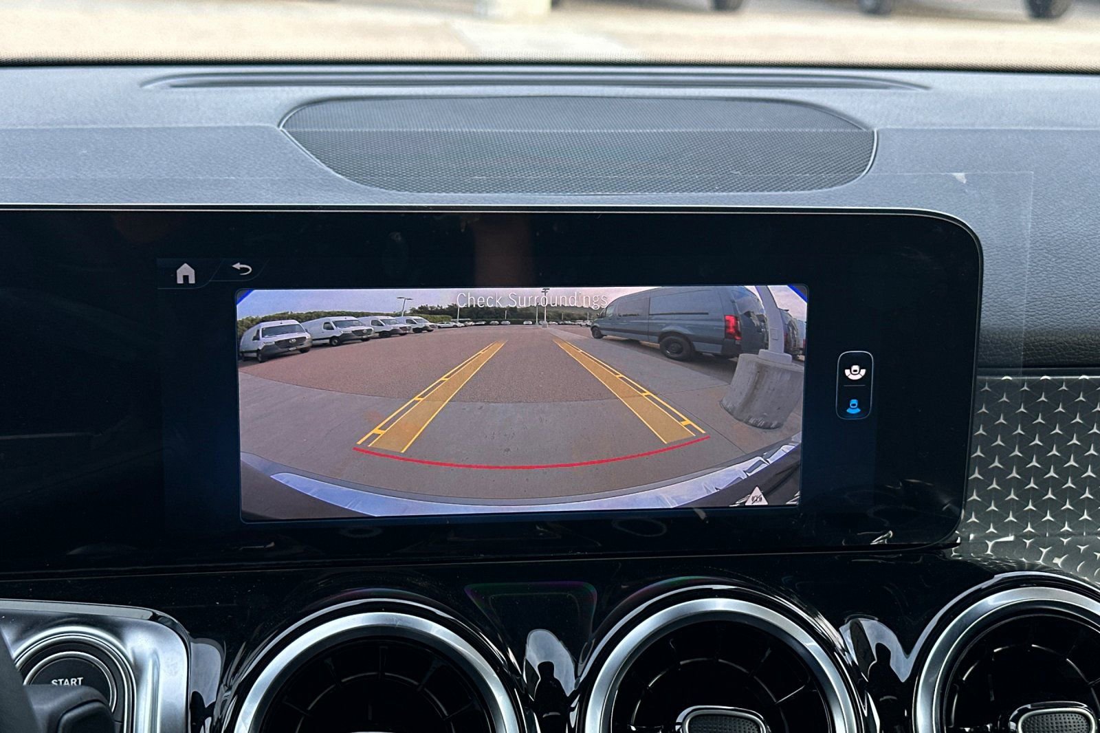 New 2026 Mercedes-Benz GLB 250 image 16