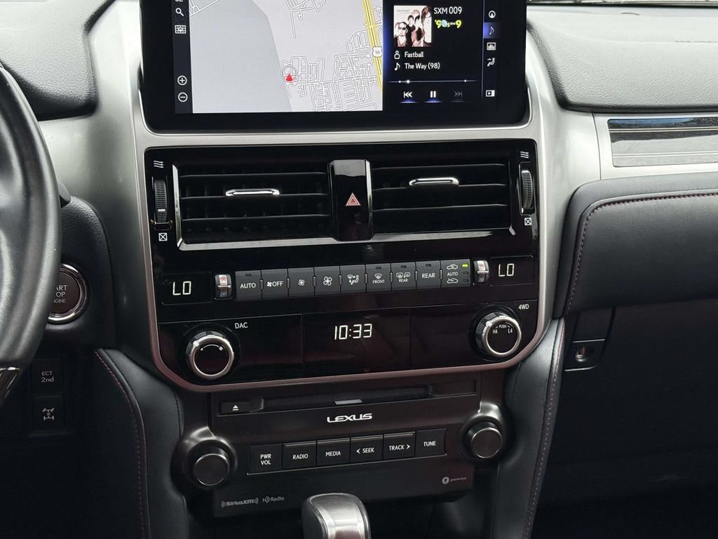Used 2023 Lexus GX 460 Premium w/ Premium Package AWD/4WD image 18