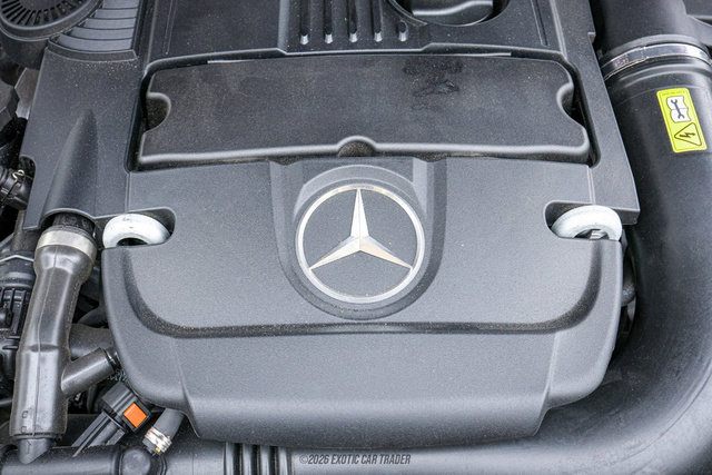 Used 2015 Mercedes-Benz SLK 250 image 26