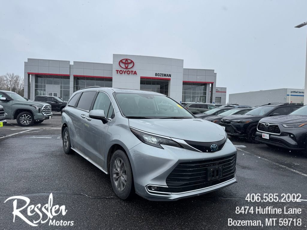 Used 2024 Toyota Sienna XLE