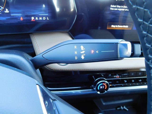 New 2026 Chevrolet Equinox ACTIV w/ Convenience Package III image 32