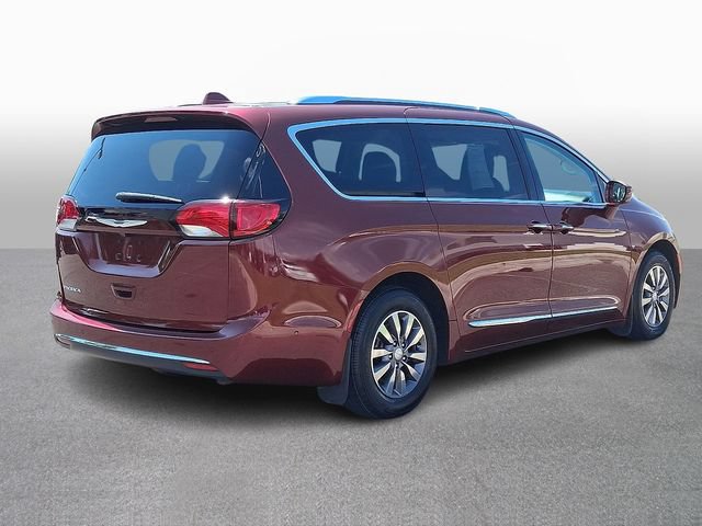 Used 2019 Chrysler Pacifica Touring-L Plus w/ Advanced Safetytec Group FWD image 4