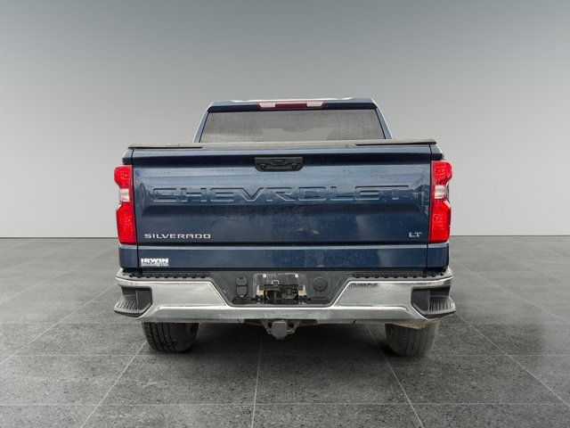 Used 2023 Chevrolet Silverado 1500 LT AWD/4WD image 3