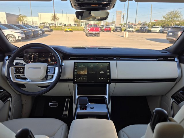 New 2026 Land Rover Range Rover SE image 15