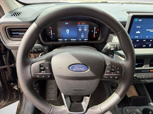 Certified 2025 Ford Maverick Lobo AWD/4WD image 12