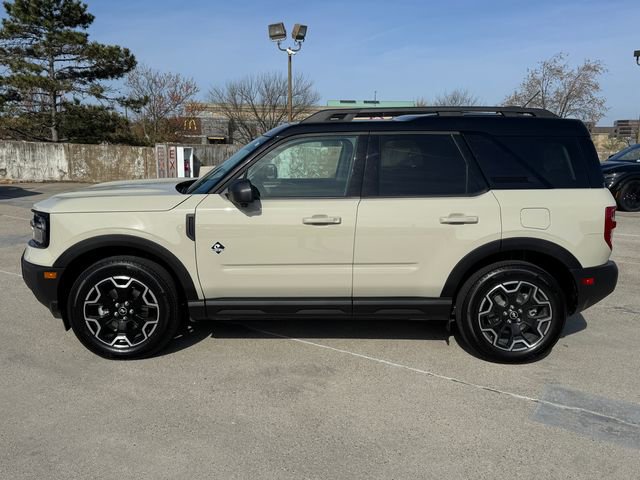 Certified 2025 Ford Bronco Sport Outer Banks w/ Outer Banks Tech Package+ image 11