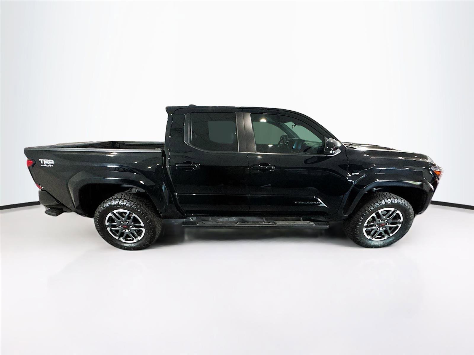 Used 2024 Toyota Tacoma TRD Sport image 30