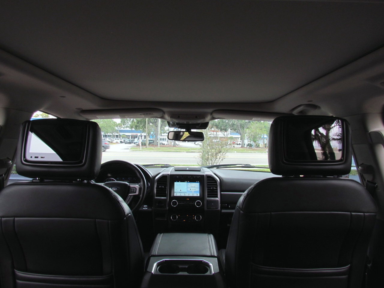 Used 2018 Ford Expedition Max Platinum image 32