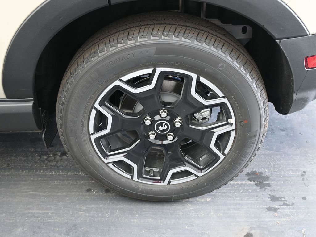 New 2025 Ford Bronco Sport Outer Banks w/ Outer Banks Tech Package+ image 12