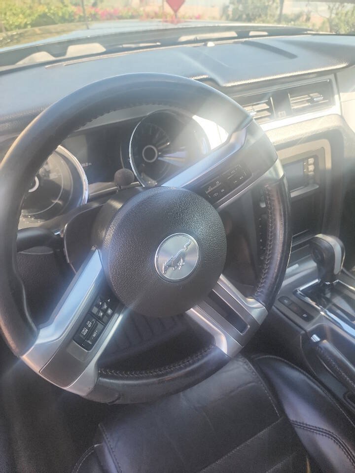 Used 2014 Ford Mustang Premium w/ Equipment Group 202A RWD image 7