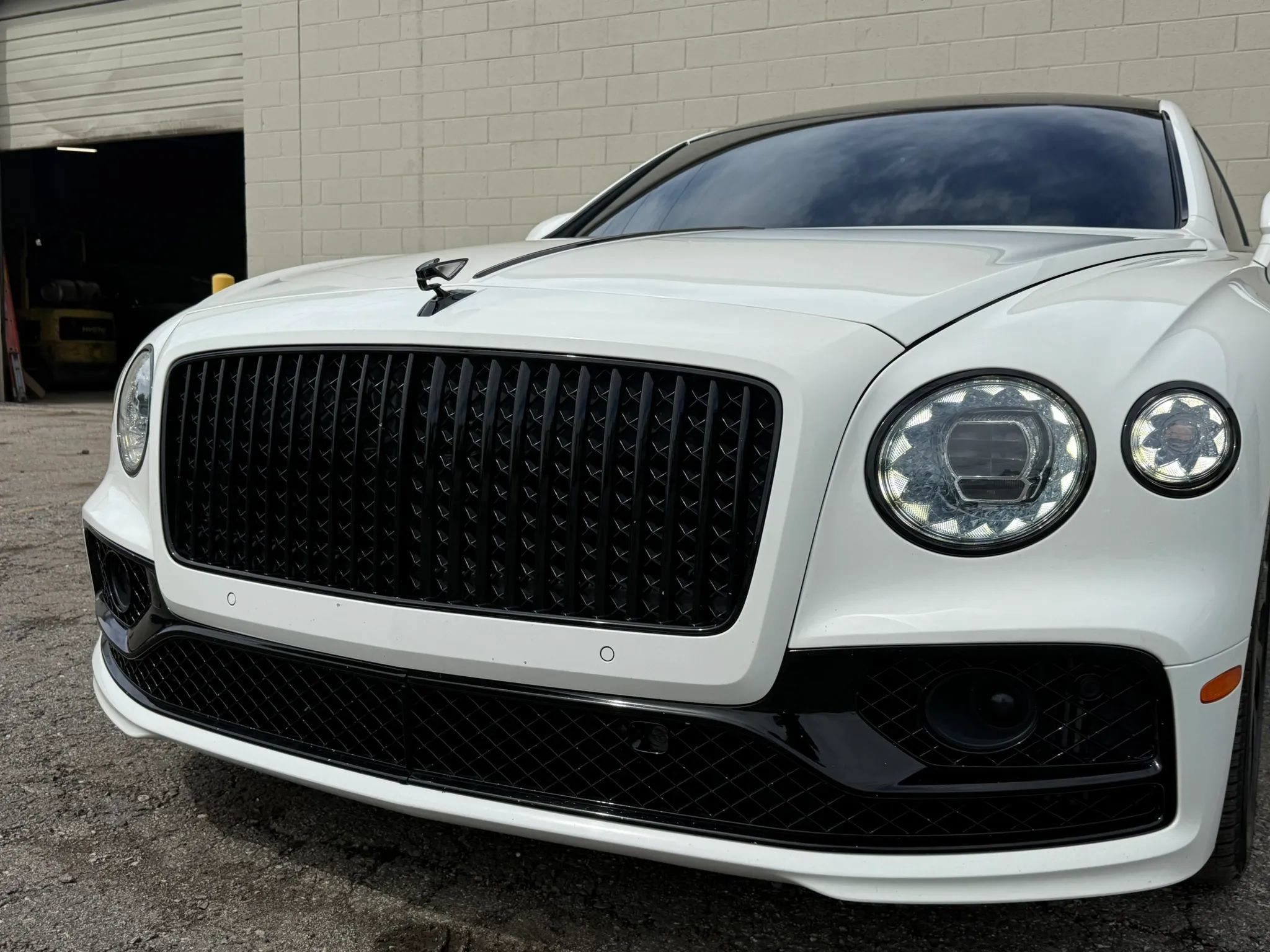 Used 2021 Bentley Flying Spur W12 AWD/4WD image 44