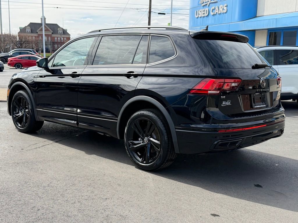 Used 2023 Volkswagen Tiguan SE R-Line image 26