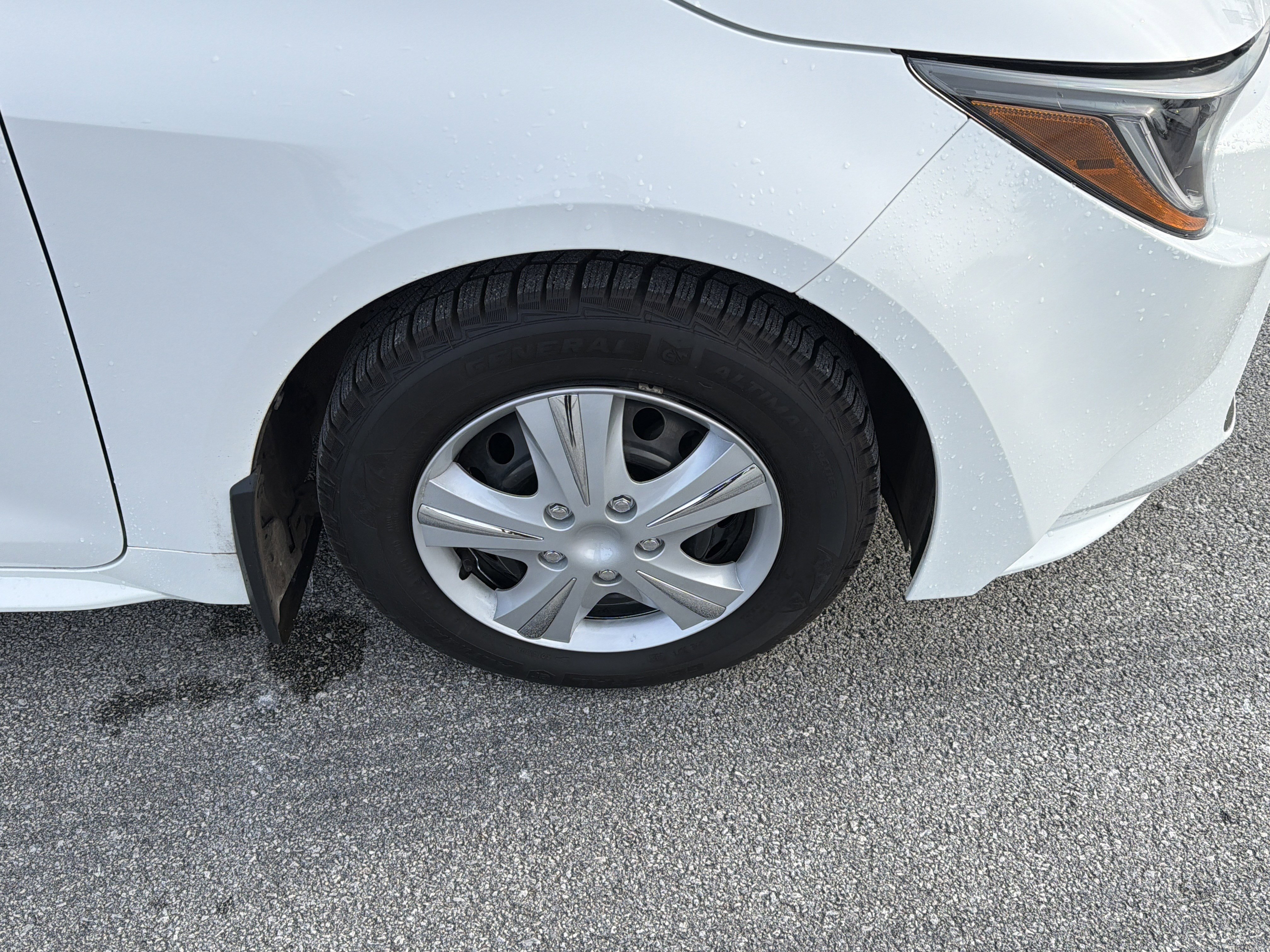 Used 2022 Toyota Corolla LE image 52