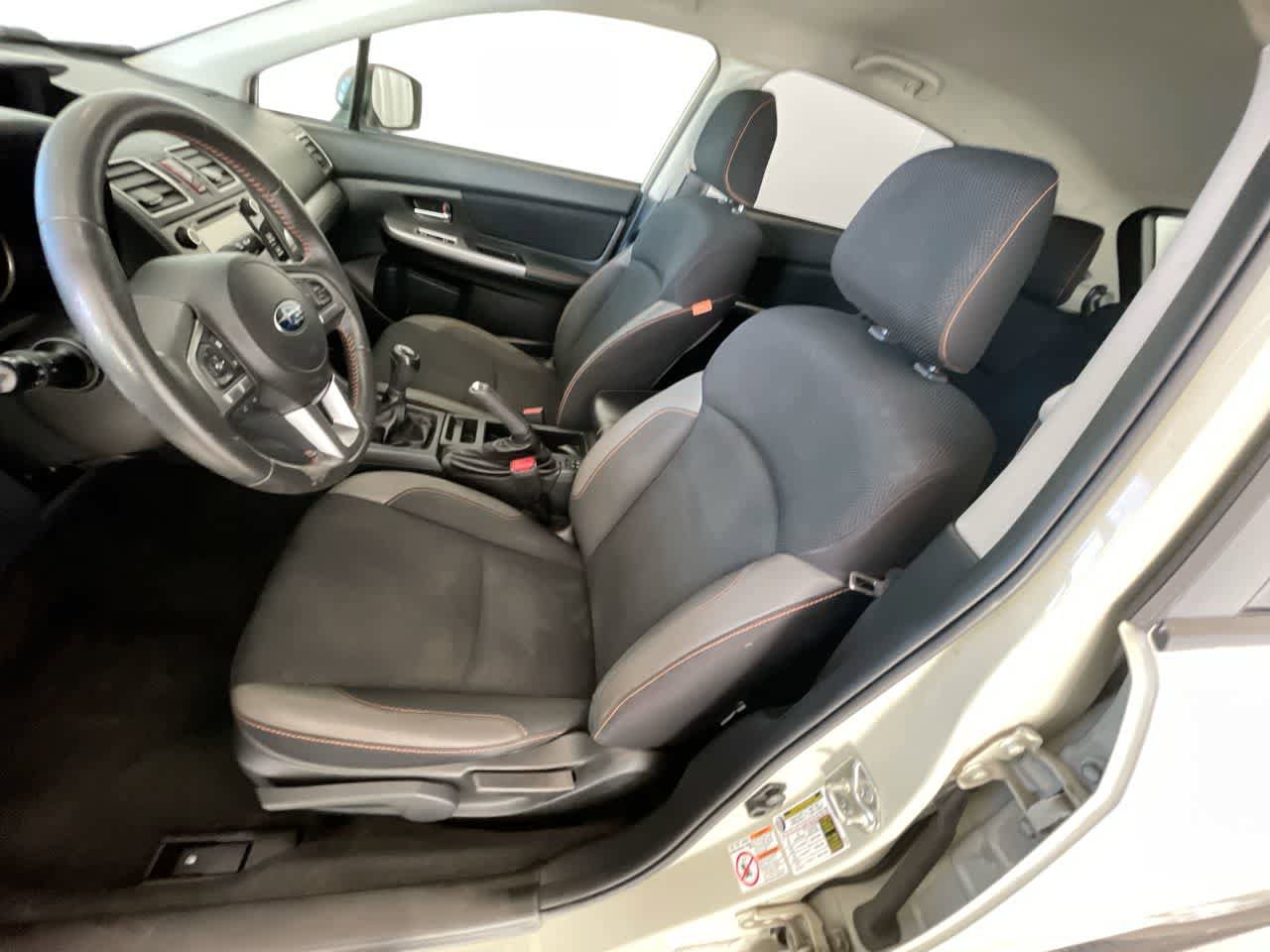 Used 2017 Subaru Crosstrek 2.0i Premium w/ Popular Package #1 AWD/4WD image 11