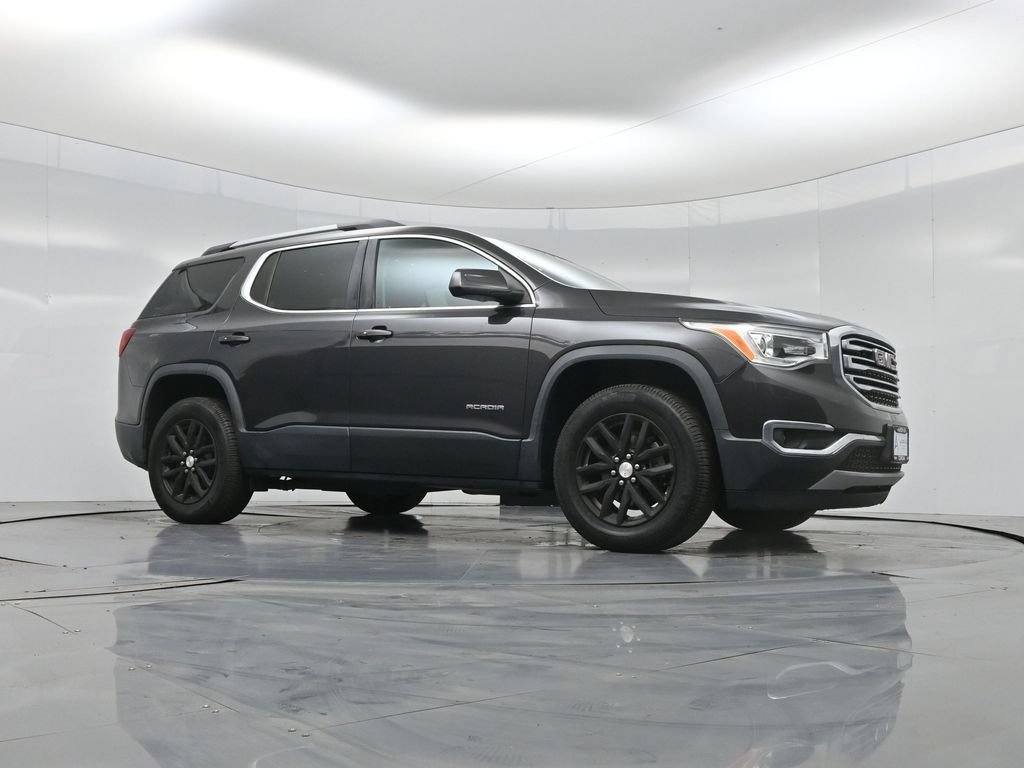 Used 2018 GMC Acadia SLT FWD image 2