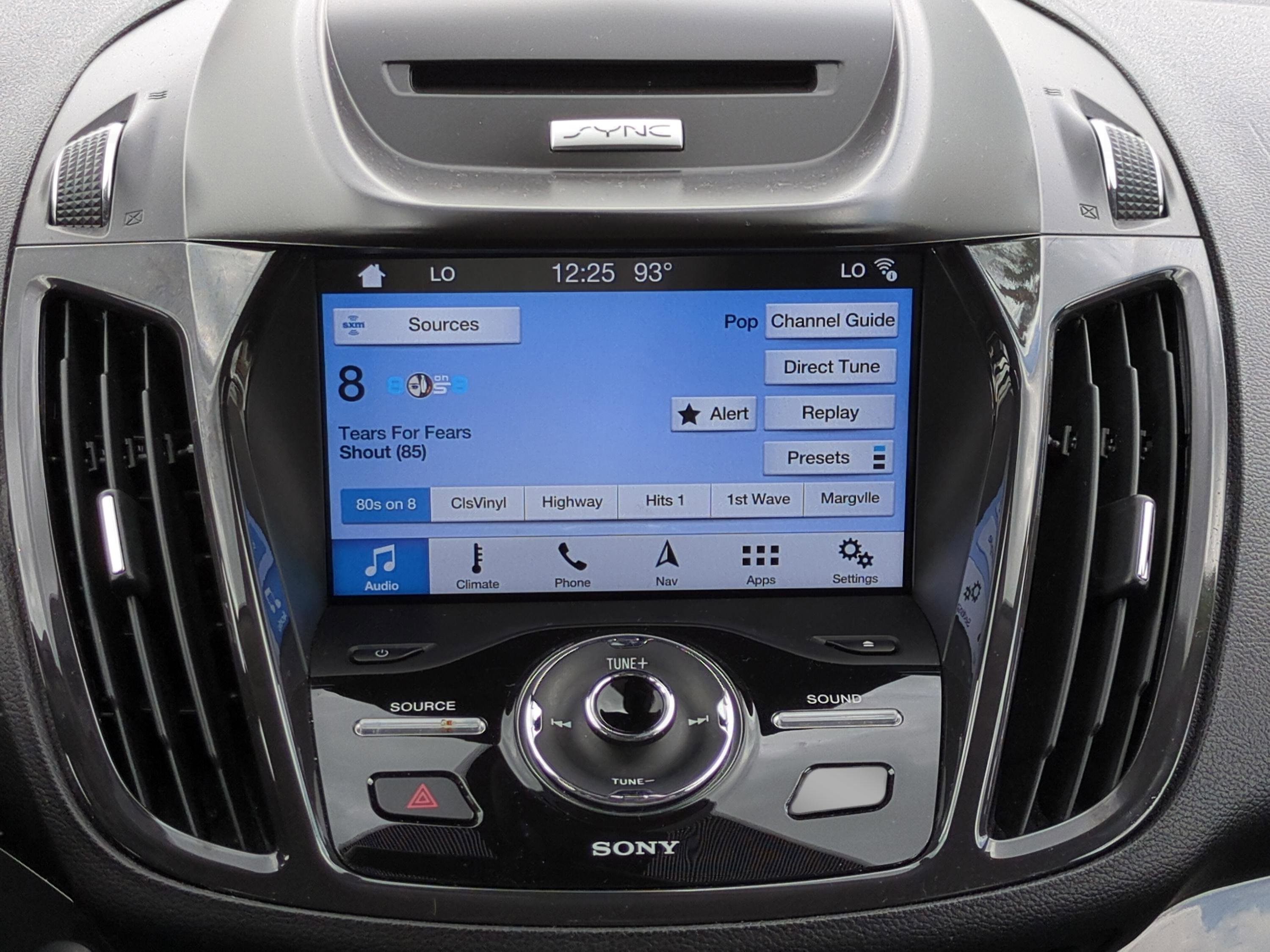Used 2016 Ford Escape Titanium FWD image 17
