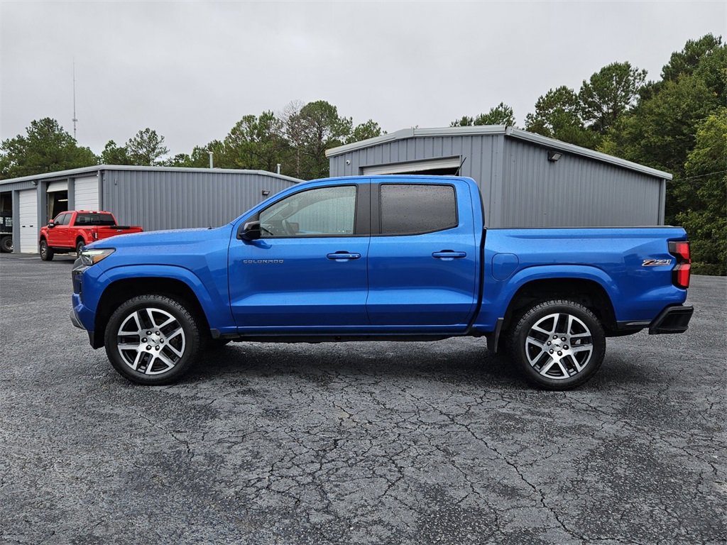 Used 2024 Chevrolet Colorado Z71 w/ Advanced Trailering Package image 4