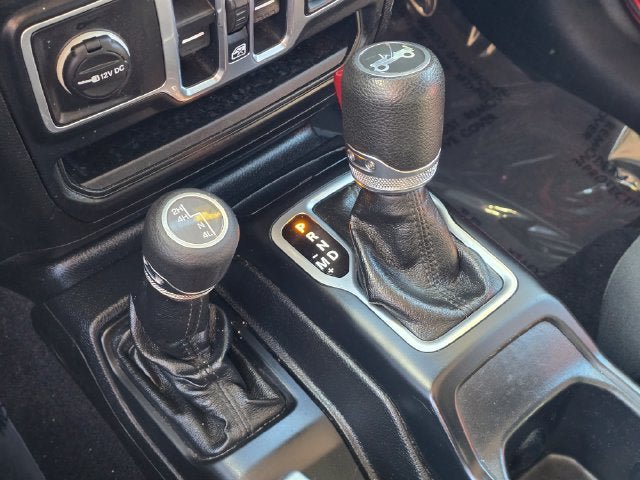 Certified 2018 Jeep Wrangler Unlimited Sport S AWD/4WD image 21