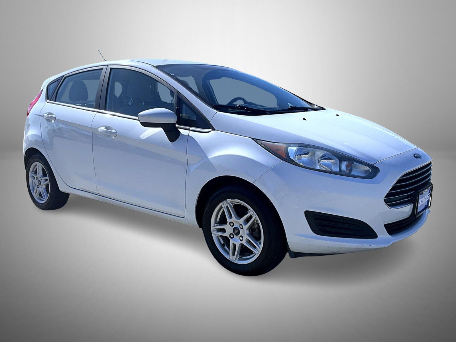 Used 2017 Ford Fiesta SE FWD image 3