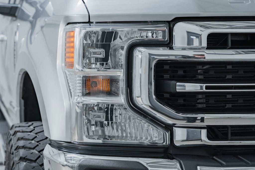 Used 2022 Ford F250 Lariat w/ Lariat Ultimate Package image 11