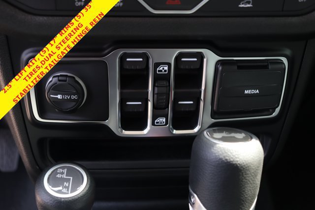 New 2026 Jeep Wrangler Unlimited Sport AWD/4WD image 18