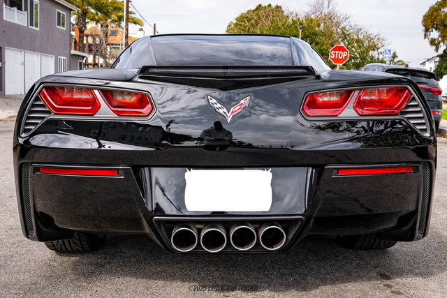 Used 2001 Chevrolet Corvette Coupe w/ Preferred Equipment Group1 image 9