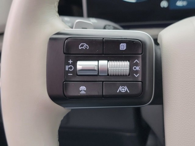 Used 2024 Hyundai Santa Fe Limited image 33