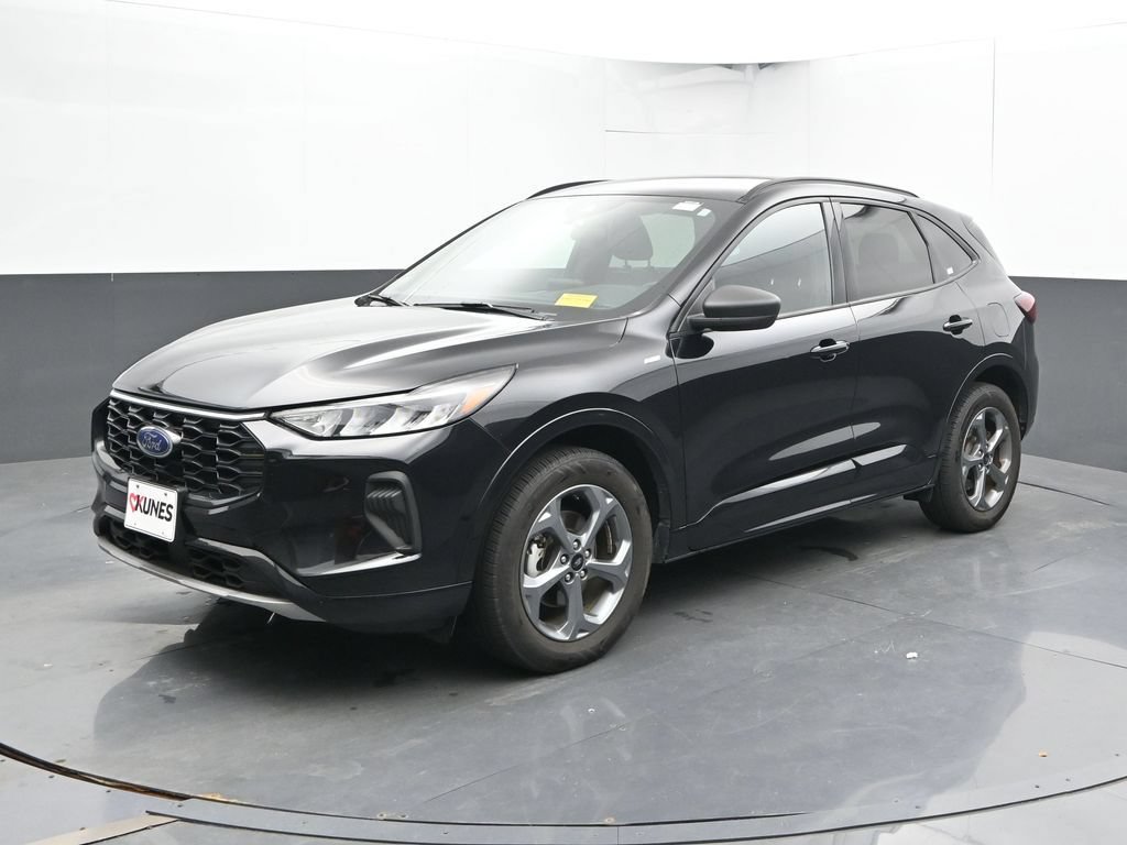 Used 2024 Ford Escape ST-Line AWD/4WD image 8