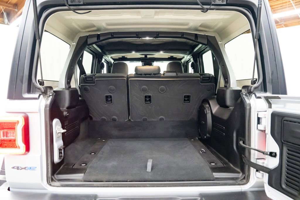 Used 2024 Jeep Wrangler Unlimited image 8