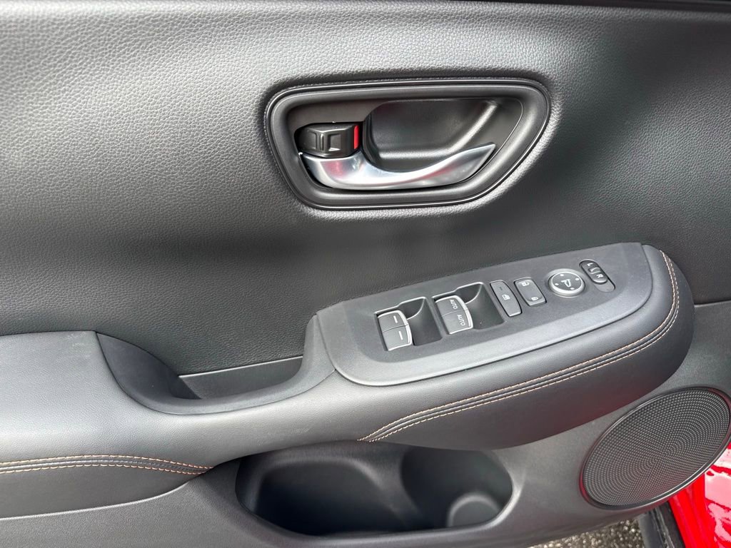 Certified 2026 Honda HR-V Sport image 17