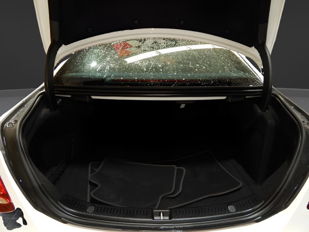 Used 2019 Mercedes-Benz E 300 4MATIC w/ Premium 1 Package image 8