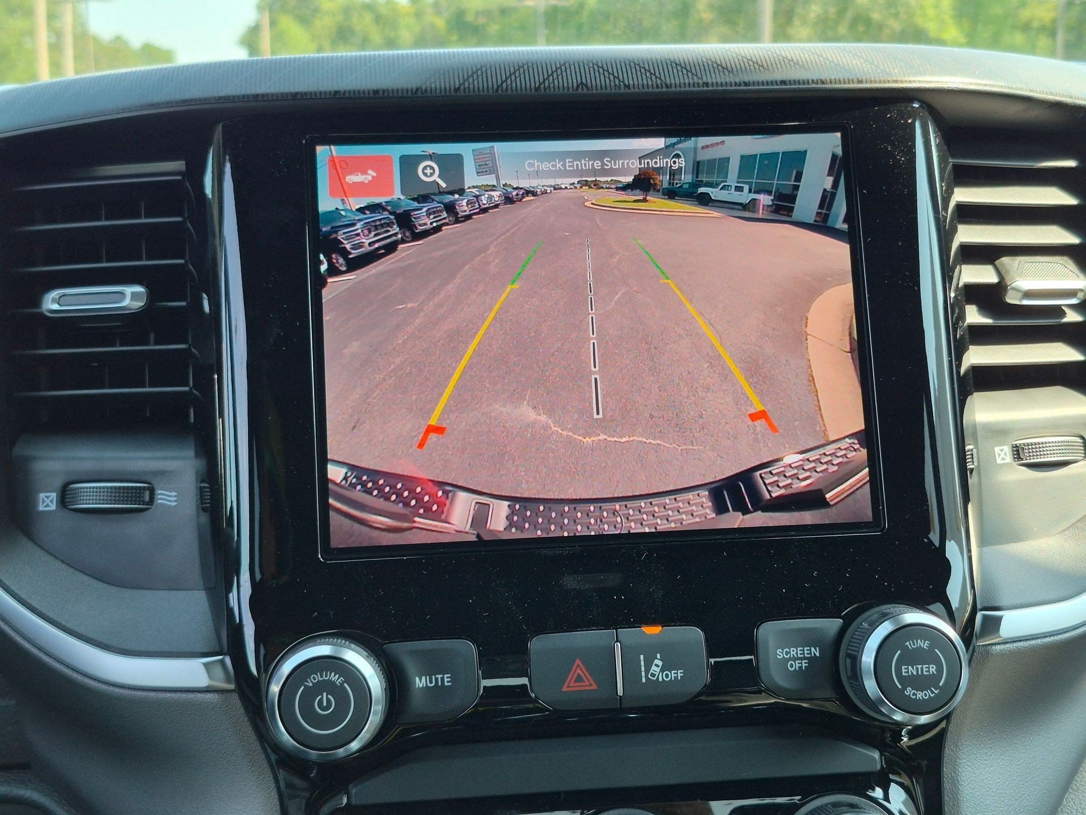 New 2026 RAM 1500 Express AWD/4WD image 11