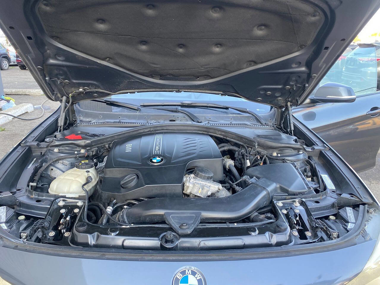 Used 2015 BMW 335i Gran Turismo xDrive image 25