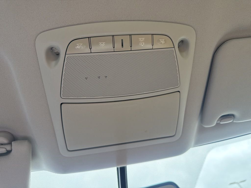 Used 2016 Nissan Maxima SR image 11