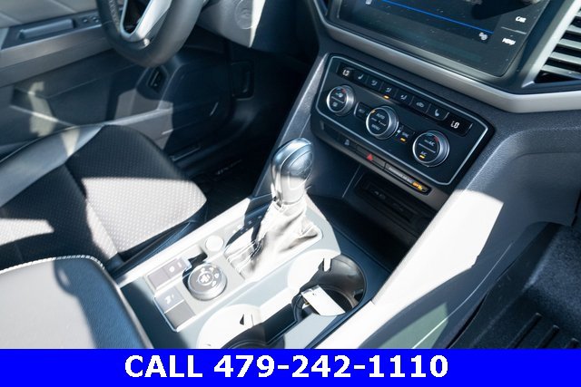 Used 2021 Volkswagen Atlas SE image 43