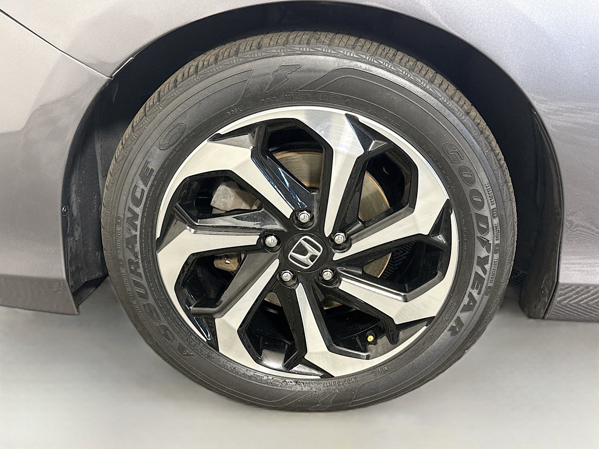 Used 2017 Honda Accord EX image 38