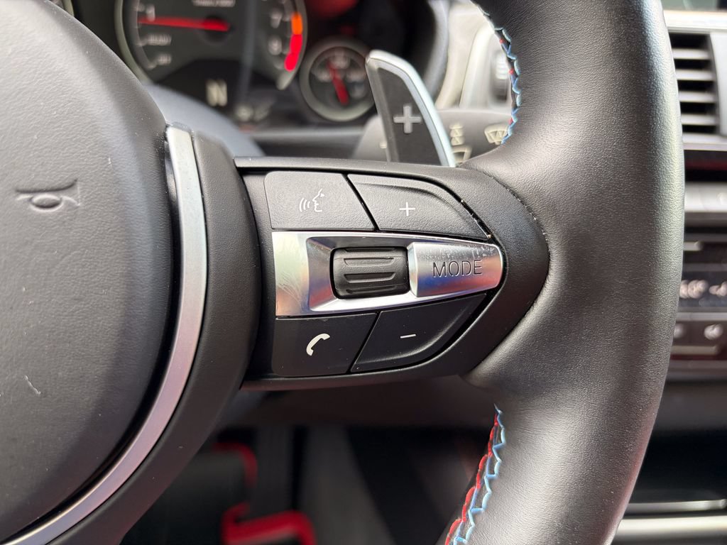 Used 2016 BMW M4 Coupe RWD image 45
