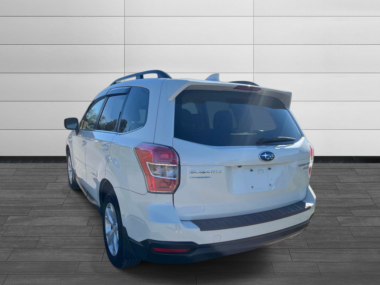 Used 2016 Subaru Forester 2.5i Limited AWD/4WD image 5