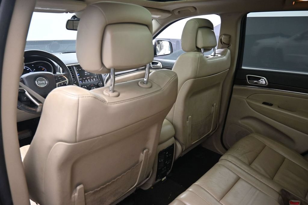 Used 2014 Jeep Grand Cherokee Limited w/ Luxury Group II AWD/4WD image 35