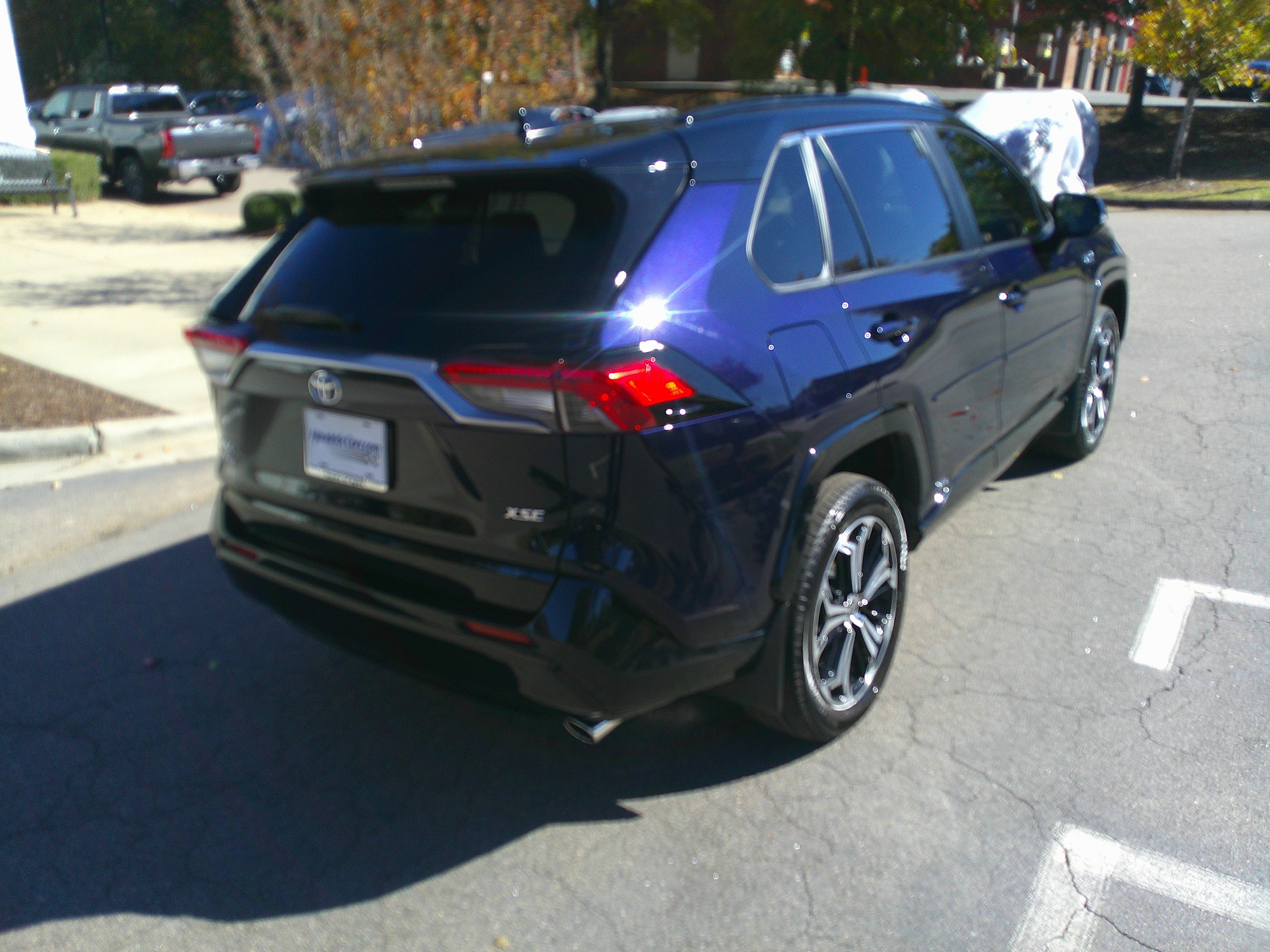 Used 2022 Toyota RAV4 XSE image 12