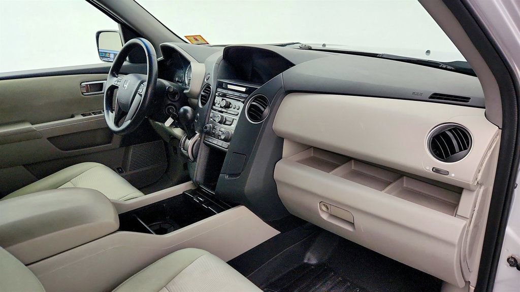 Used 2015 Honda Pilot LX image 25